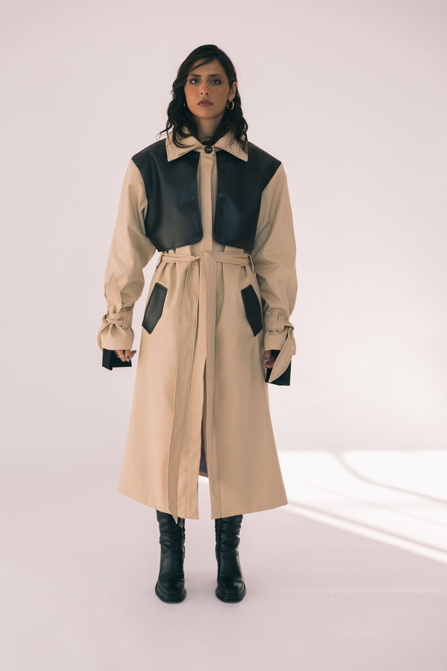 NOIR TRENCH COAT