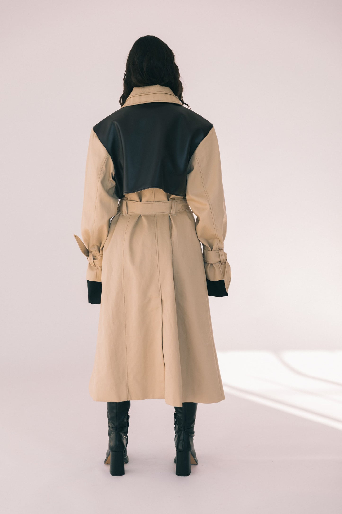 NOIR TRENCH COAT