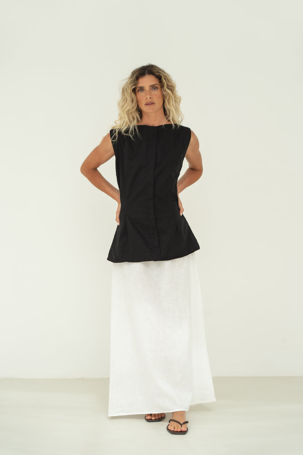 SERENA BLACK & WHITE DRESS