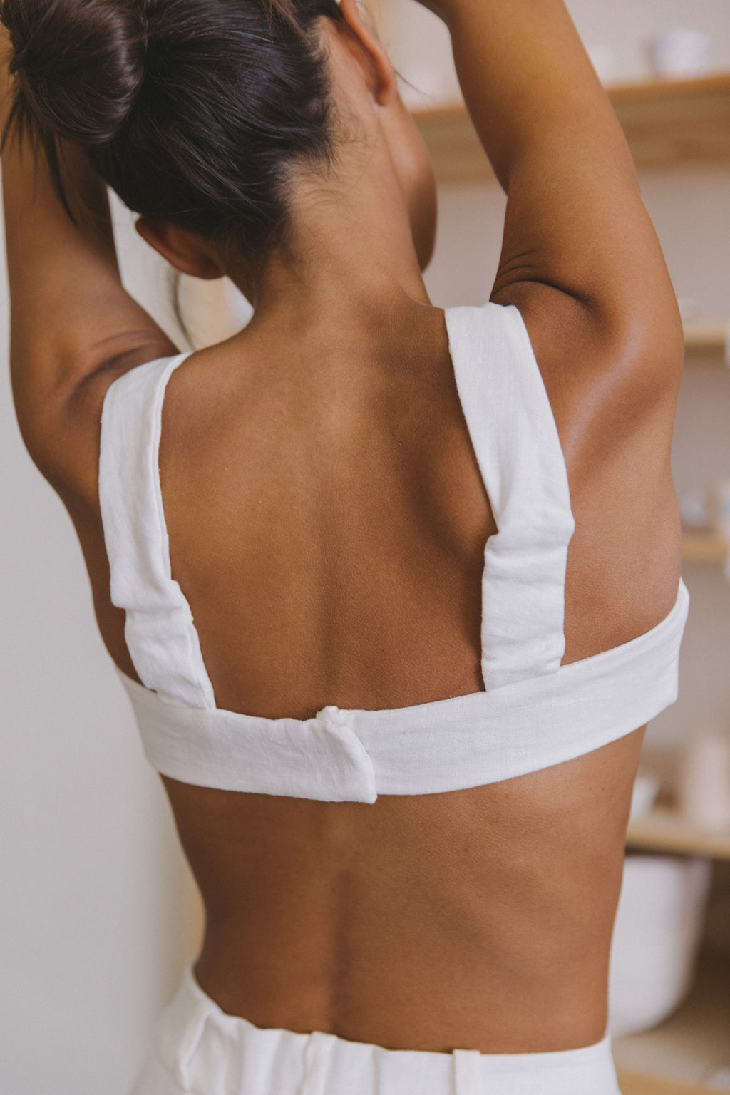 MOLD WHITE  TOP