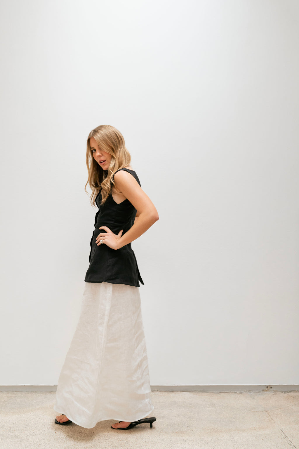 SERENA BLACK & WHITE DRESS